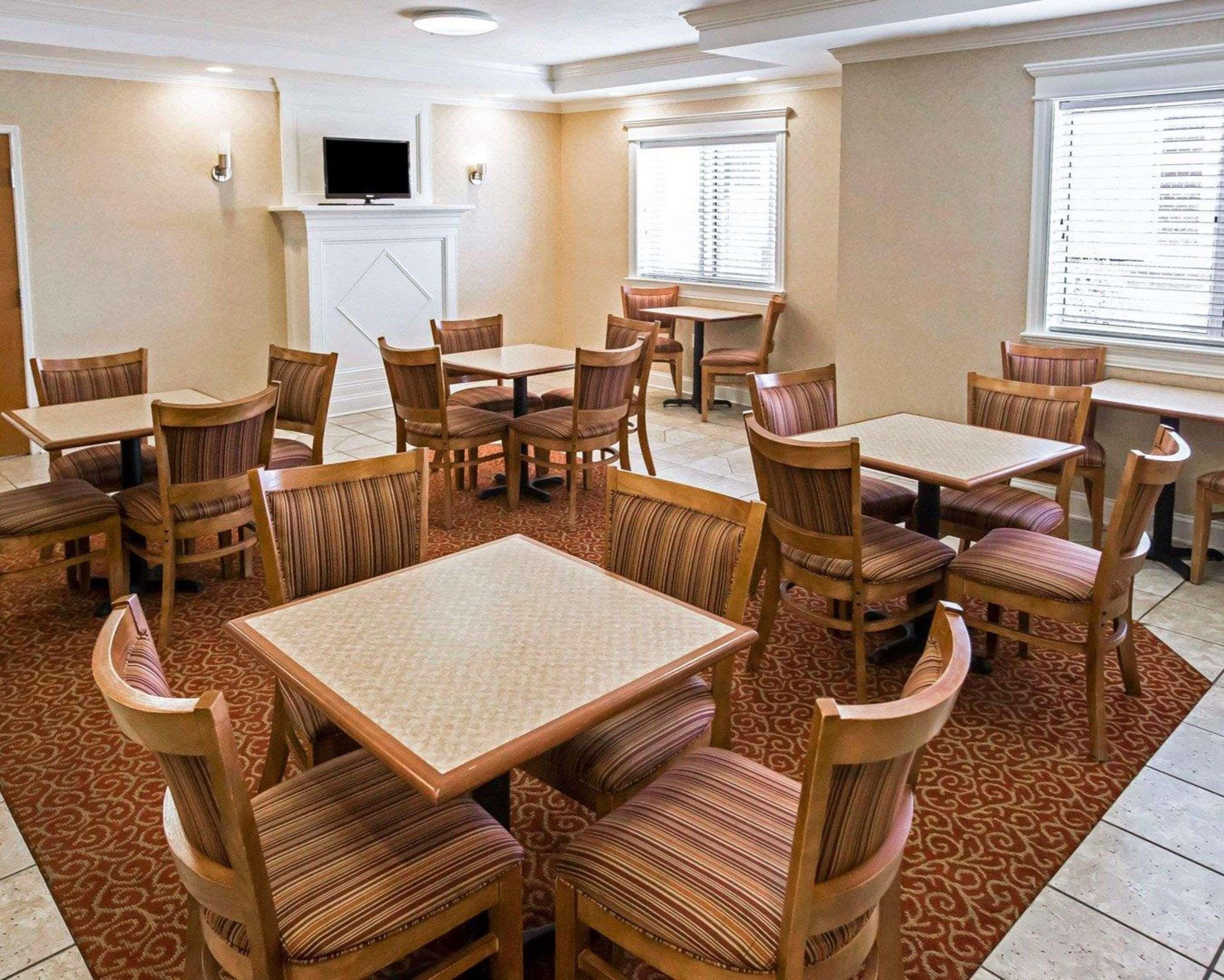 希伯伦洛厄尔区凯富酒店 Dinwiddie 外观 照片